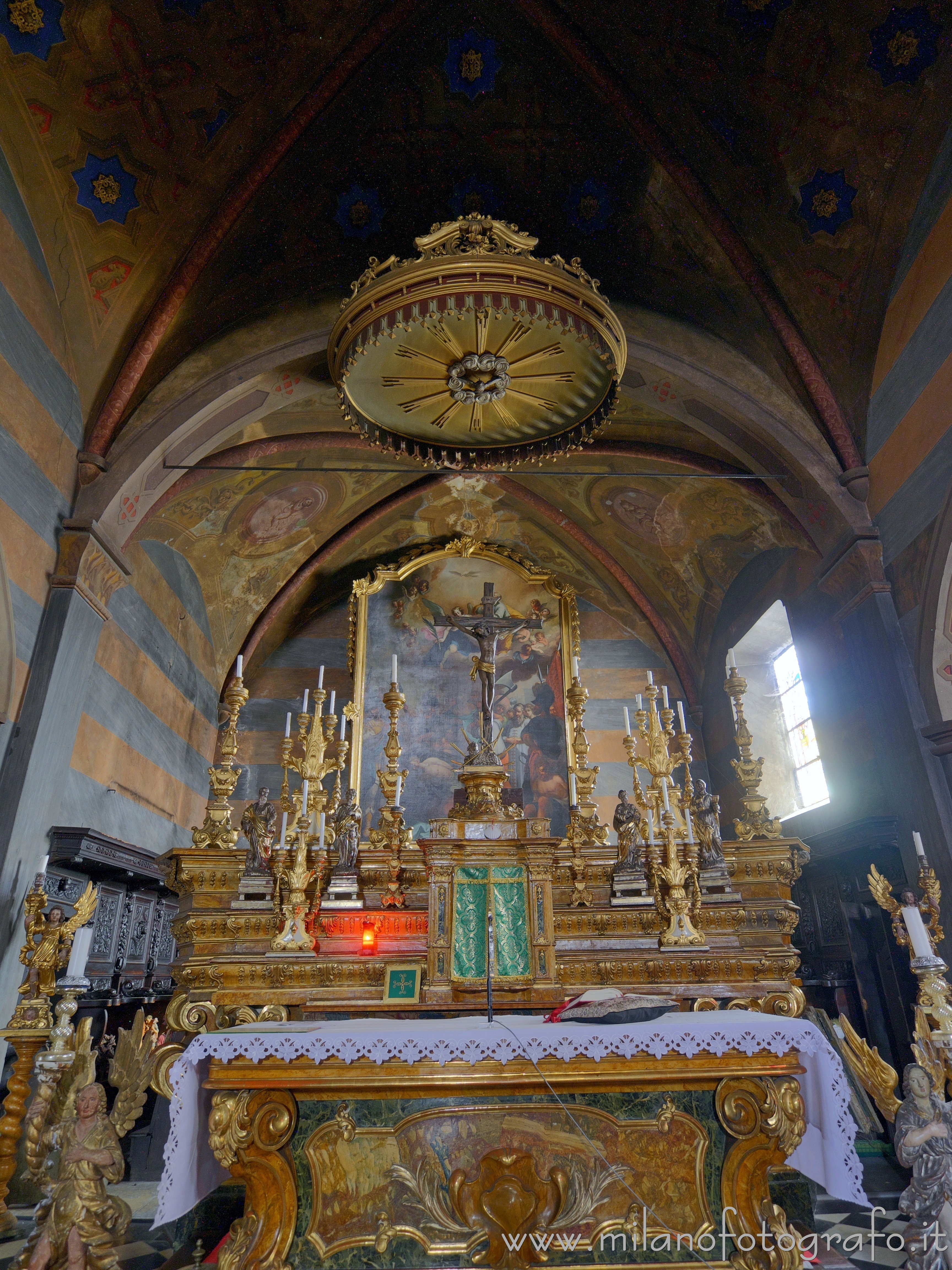 Biella (Italy) - Main altar of the Church of St. James - Full resolution picture